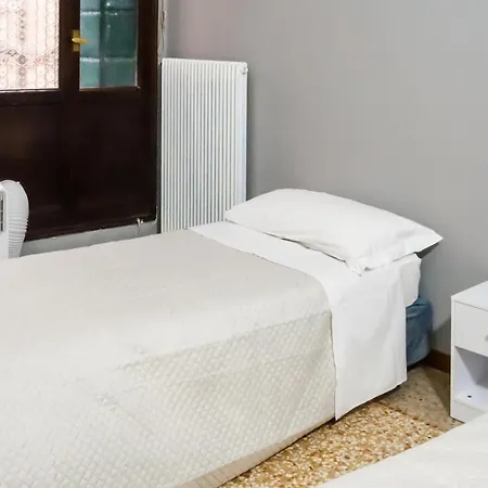 Odesos Apartamento *