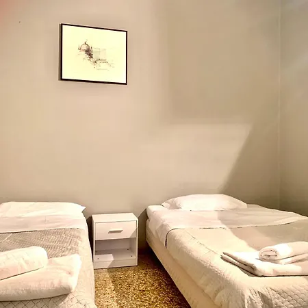 Odesos Apartamento *